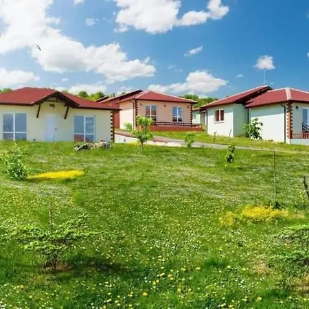 Екохотел Гора * Banya (Burgas)